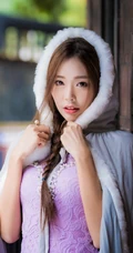 邻家小姐姐型清纯美女高清手机壁纸套图