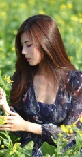 和风大眼长发等各类美女小姐姐手机背景图片
