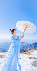 梦幻唯美场景下的学生妹，和风长发清纯女生手机壁纸三月六日推荐