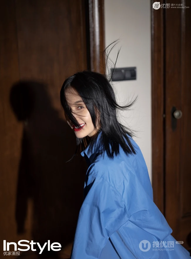 王子文3月份优家画报杂志写真图集，着装魅惑，红唇柔美气质