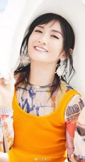 谢娜温柔气质《瑞丽服饰美容》杂志封面写真图片