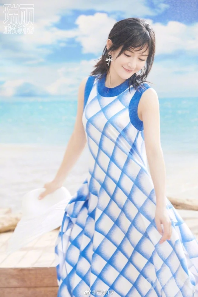 谢娜温柔气质《瑞丽服饰美容》杂志封面写真图片