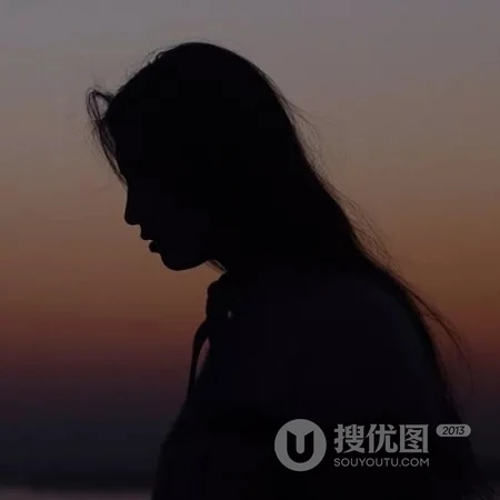 侧颜不露脸唯美意境暗系一左一右恩爱情侣配对头像图片