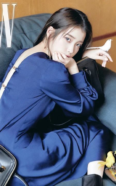 IU李知恩魅力封面杂志写真图集