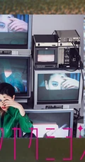 三吉彩花气质复古大胆艺术杂志写真，浓艳打扮，化身柔女生郎