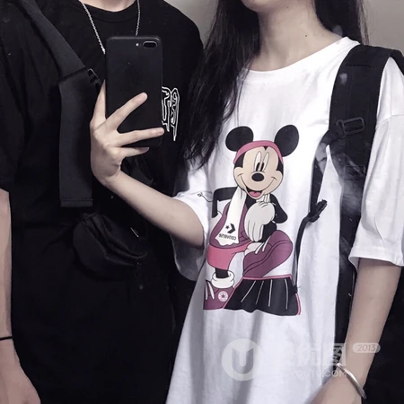 潮男潮女不露脸合照真人一人一半一对头像图片