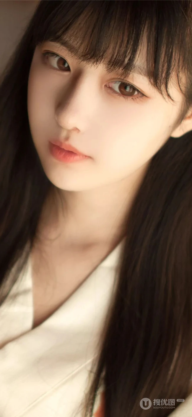 超清纯大眼日系少女高清近照手机壁纸