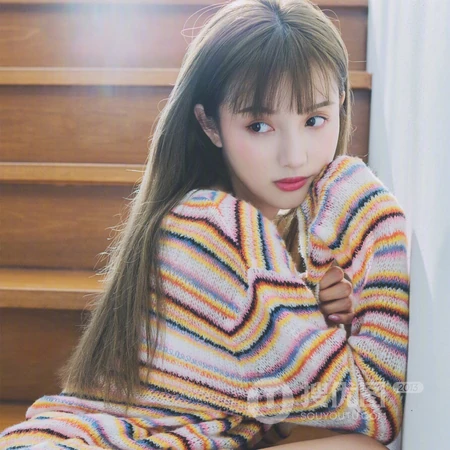 长发及腰，美美的长发女生头像图片