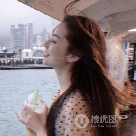 清纯长发酷酷的女生微信头像