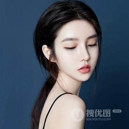 长发马尾辫，超酷超有气质的长发女生微信大头像图片推荐