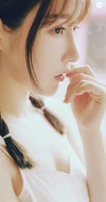 清甜又气质的美丽双麻花辫白裙女孩，静享美好的青春时光