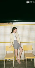 马思纯超活力可爱复古制服短裙魅力写真美图