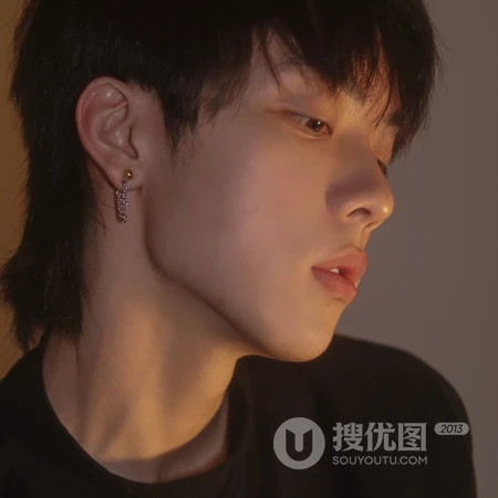 帅气的男生，身材好酷酷的帅哥头像图片3月28日推荐