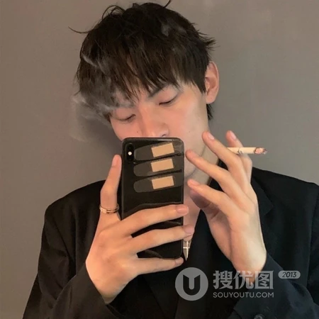 最拽酷酷的男生头像，抽烟的男生头像图片3月28日推荐