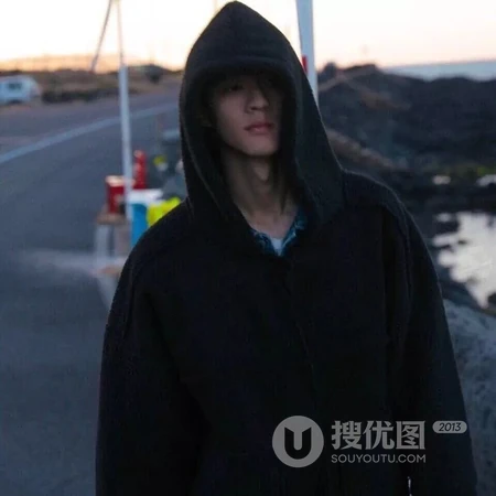 最拽酷酷的男生头像，抽烟的男生头像图片3月28日推荐