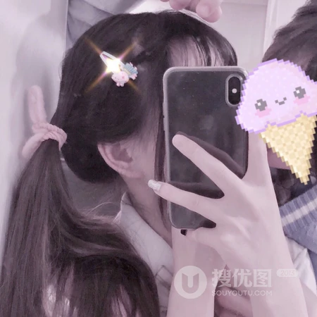 秀恩爱的年轻情侣接吻真人一人一半头像3月29日推荐