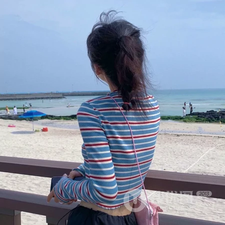 清纯可人的马尾辫女生头像3月31日推荐