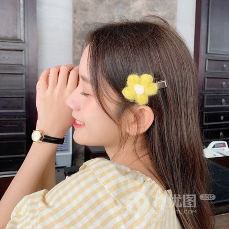 长发有性格的女生头像，酷酷的长发女生头像合集