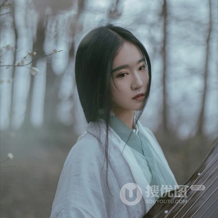 手抱古筝的汉服书香气女生头像图片