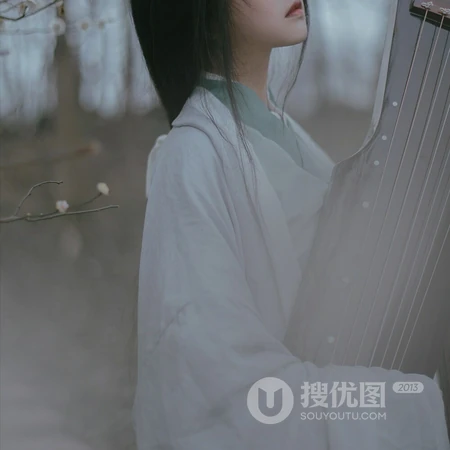 手抱古筝的汉服书香气女生头像图片
