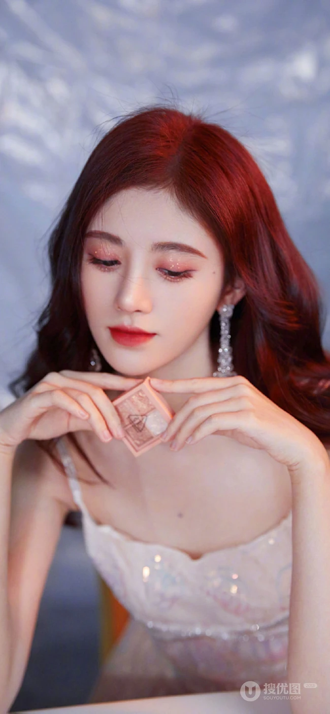 美女鞠经纬艳丽美妆产品代言写真手机壁纸