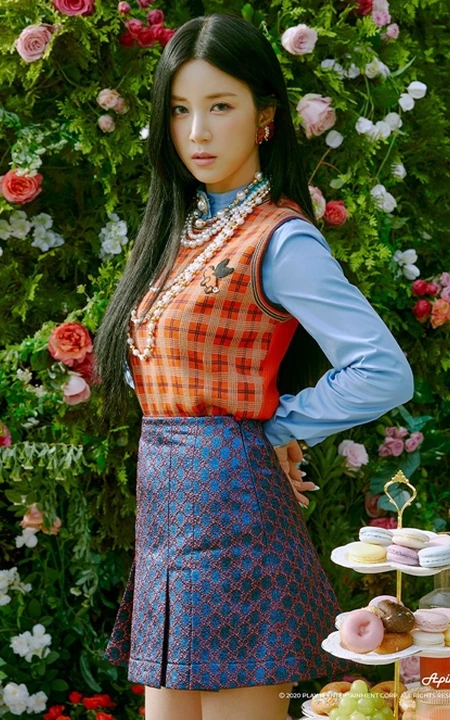 朴初珑清新靓丽图片，韩国Apink成员女生朴初珑写真美图