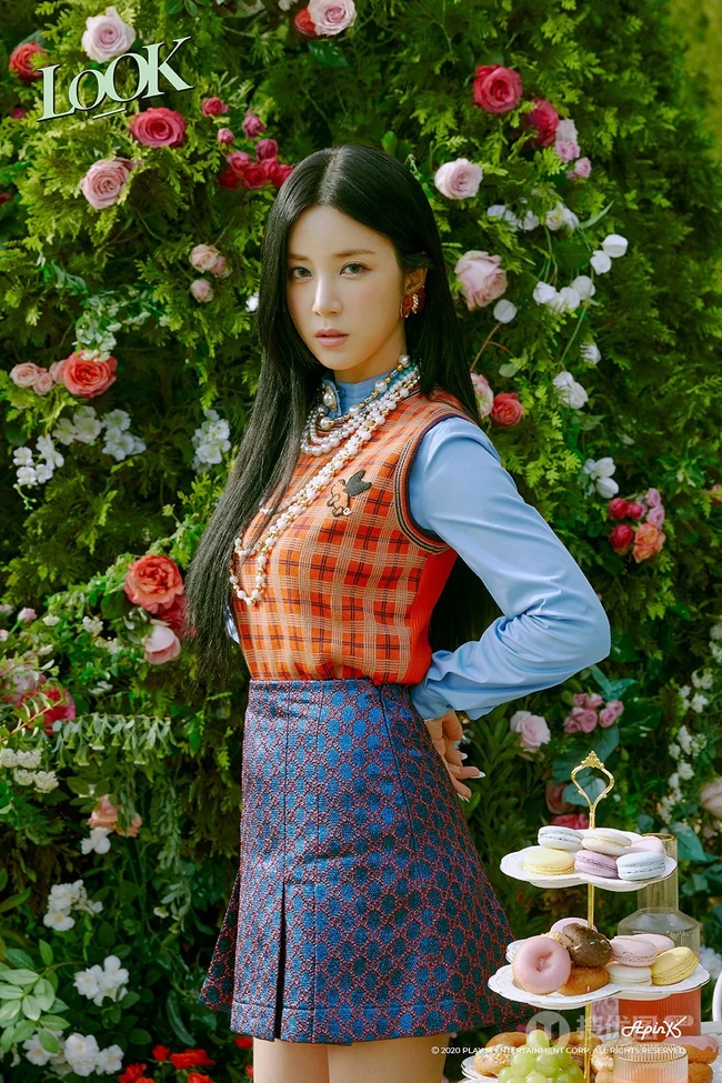 朴初珑清新靓丽图片，韩国Apink成员女生朴初珑写真美图