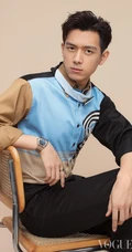 李现多种休闲装扮登《服饰与美容》四月刊朝气写真封面图片