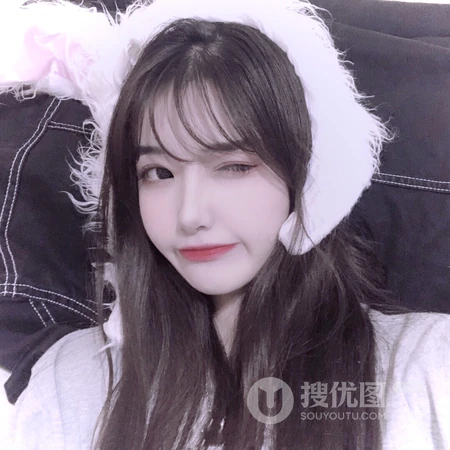 带小兔子耳朵睡衣帽的可爱少女头像图片4月10日推荐