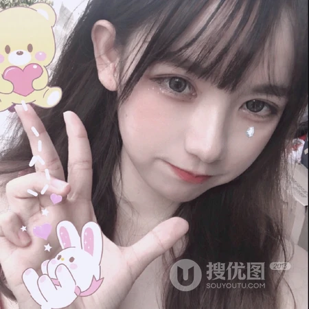带小兔子耳朵睡衣帽的可爱少女头像图片4月10日推荐