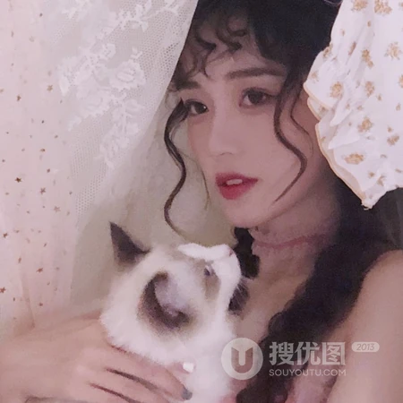 带小兔子耳朵睡衣帽的可爱少女头像图片4月10日推荐