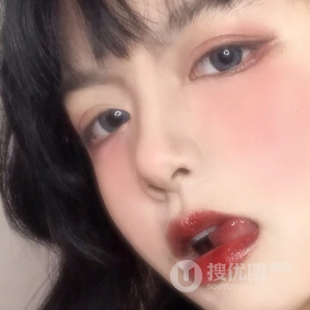 烟熏妆cosplay少女，浓妆打扮的少女头像图片