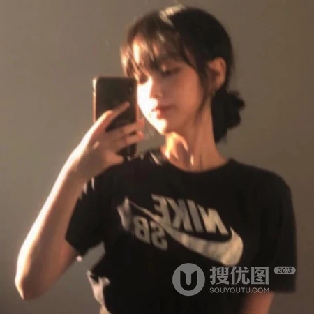 烟熏妆cosplay少女，浓妆打扮的少女头像图片