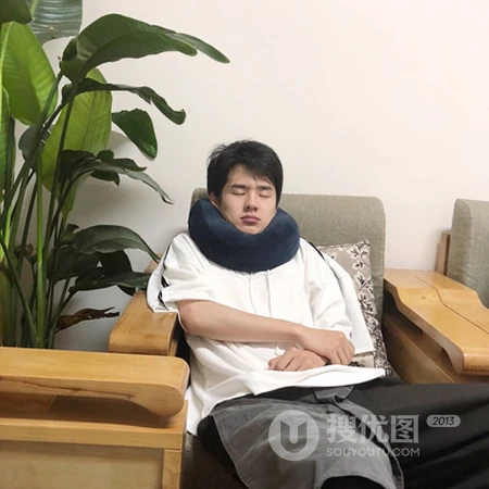 忧郁气质小哥哥头像图片4月11日推荐