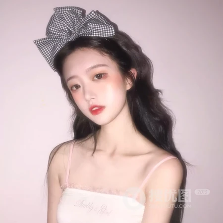 大辫子金发非主流少女头像图片套图