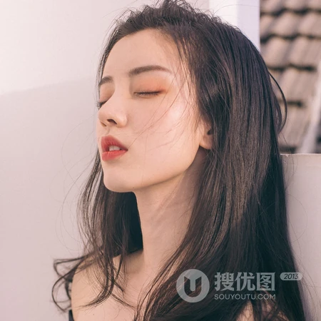 大辫子金发非主流少女头像图片套图