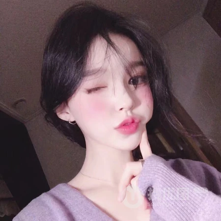 可爱卖萌的小少女，单纯清纯的小女生头像图片