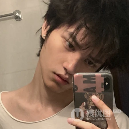 外形清秀帅气的小男生头像图片