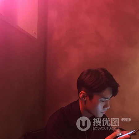外形清秀帅气的小男生头像图片