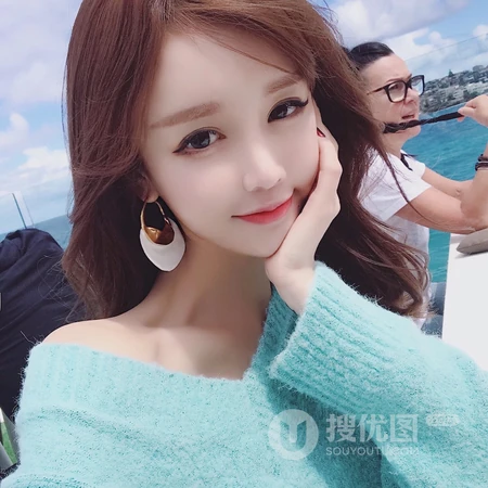 可爱阳光的女生头像4月12日推荐