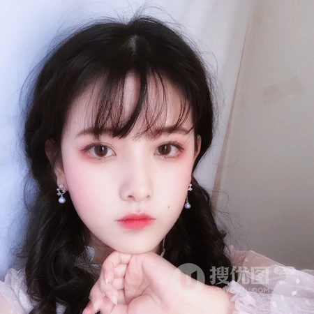 可爱阳光的女生头像4月12日推荐