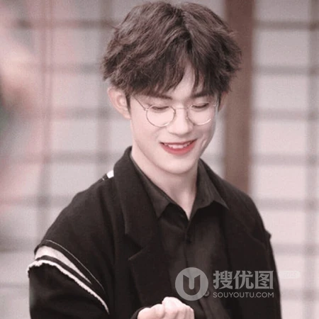明星邓伦，李现，易烊千玺综艺节目搞笑表情明星头像图片