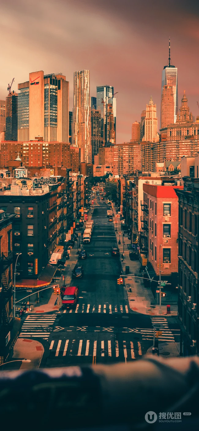 唯美的城市街道风景，车水马龙的城市道路手机壁纸图片