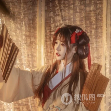 一身红衫，胭脂敷面唯美的古风红衫女生头像图片