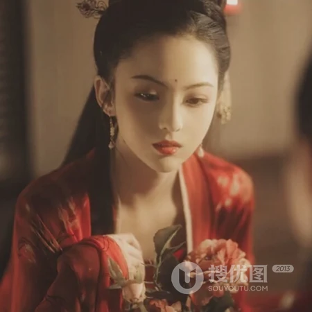 一身红衫，胭脂敷面唯美的古风红衫女生头像图片