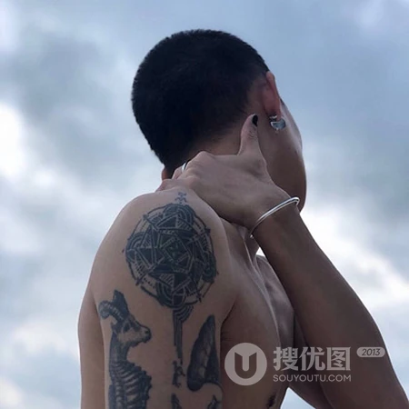 酷帅的非主流欧美型男微信头像
