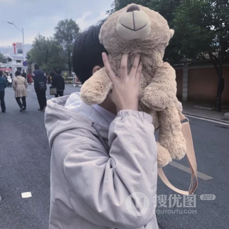 帅气小哥哥和他们的宠物猫咪自拍头像图片