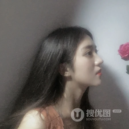 清纯长相清秀的校花女生微信头像图片推荐