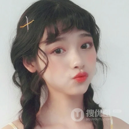 大辫子清纯可爱的高校校花女生头像