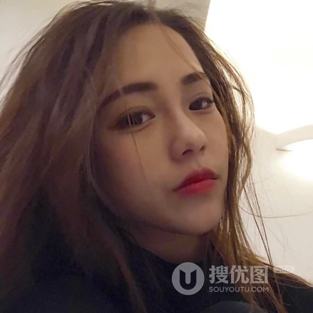 仙气十足的长发女生唯女生生头像图片